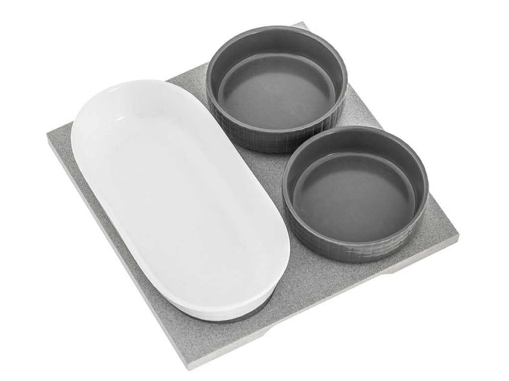 Hors d'oeuvre with small oval bowl Yin&Yang